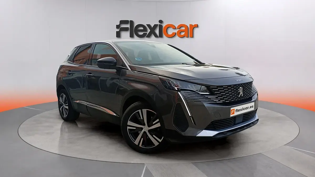 Usado Peugeot 3008 Allure 136 CV (100 kW) 2024 SUV
