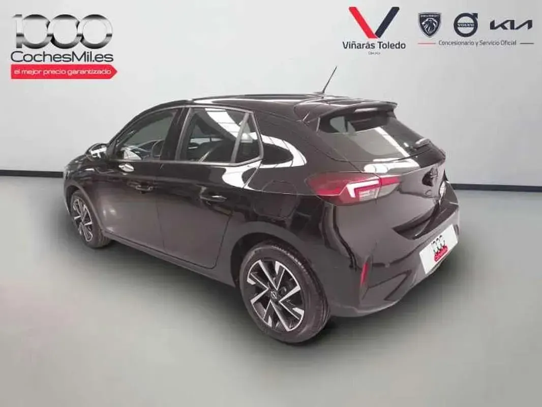 Usado Opel Corsa 101 CV (74 kW) 2025 Negro Utilitario