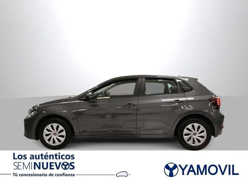 Usado VW Polo 95 CV (69 kW) 2022 Gris Utilitario