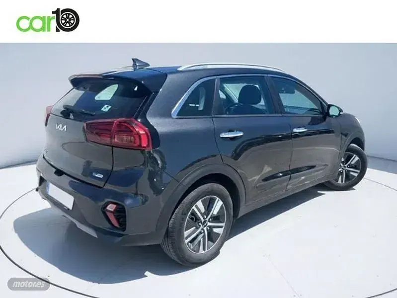 Usado Kia Niro 141 CV (103 kW) 2022 Gris SUV