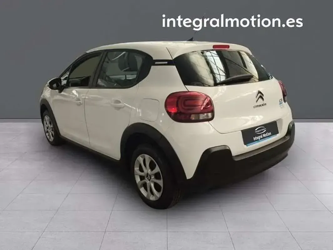 Usado Citroën C3 99 CV (72 kW) 2023 Blanco Utilitario
