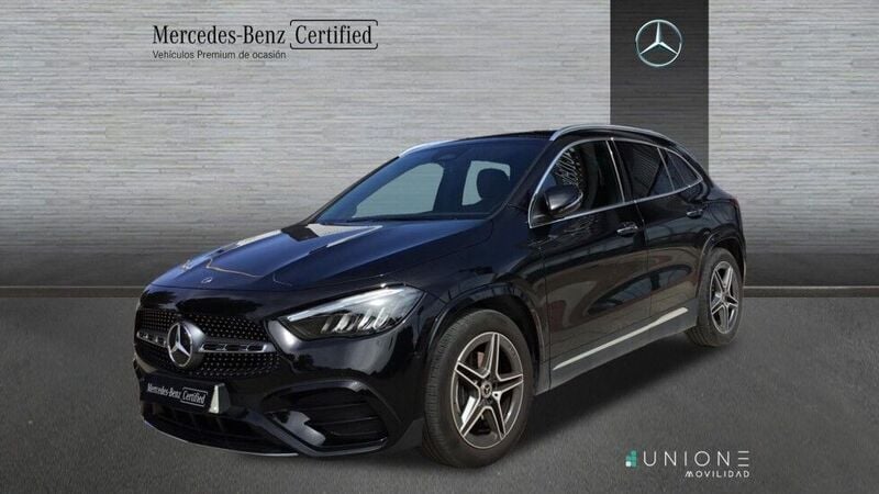 Negro Usado 2024 Mercedes GLA200 SUV | 42.900 € (Precio justo) - Imagen 1/4