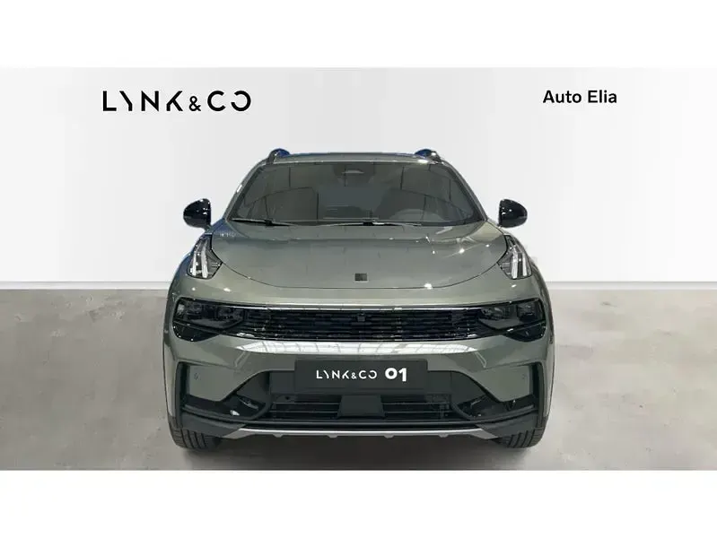 Usado Lynk & Co 01 276 CV (202 kW) 2026 Verde SUV