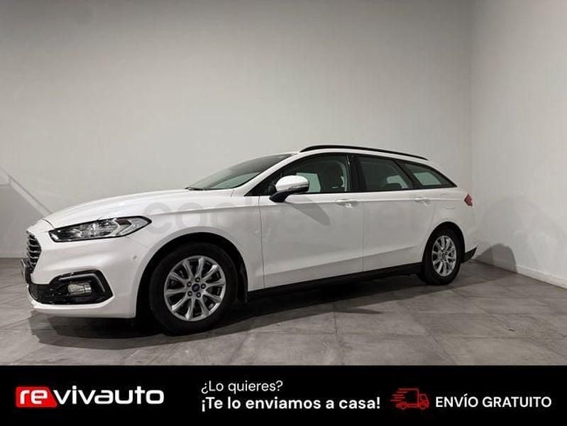 Usado Ford Mondeo Trend 150 CV (110 kW) 2021 Blanco Familiar