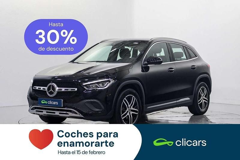 Usado Mercedes GLA200 150 CV (110 kW) 2022 Negro SUV