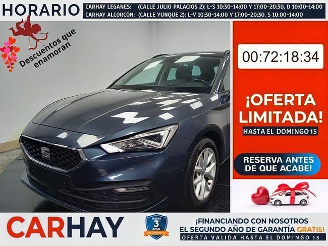 Usado Seat Leon Business 110 CV (80 kW) 2022 Gris Familiar