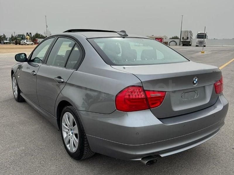 Occasion BMW 320 184 ch (135 kW) 2012 Gris Berline