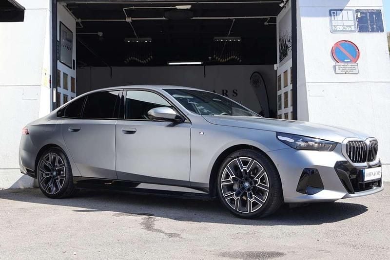 Usado BMW i5 Comfort Edition 250 kW (340 CV) 2023 Eléctrico Berlina