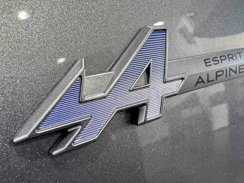 Usado Renault Clio V Esprit Alpine 160 CV (117 kW) 2025 Gris / plata Berlina