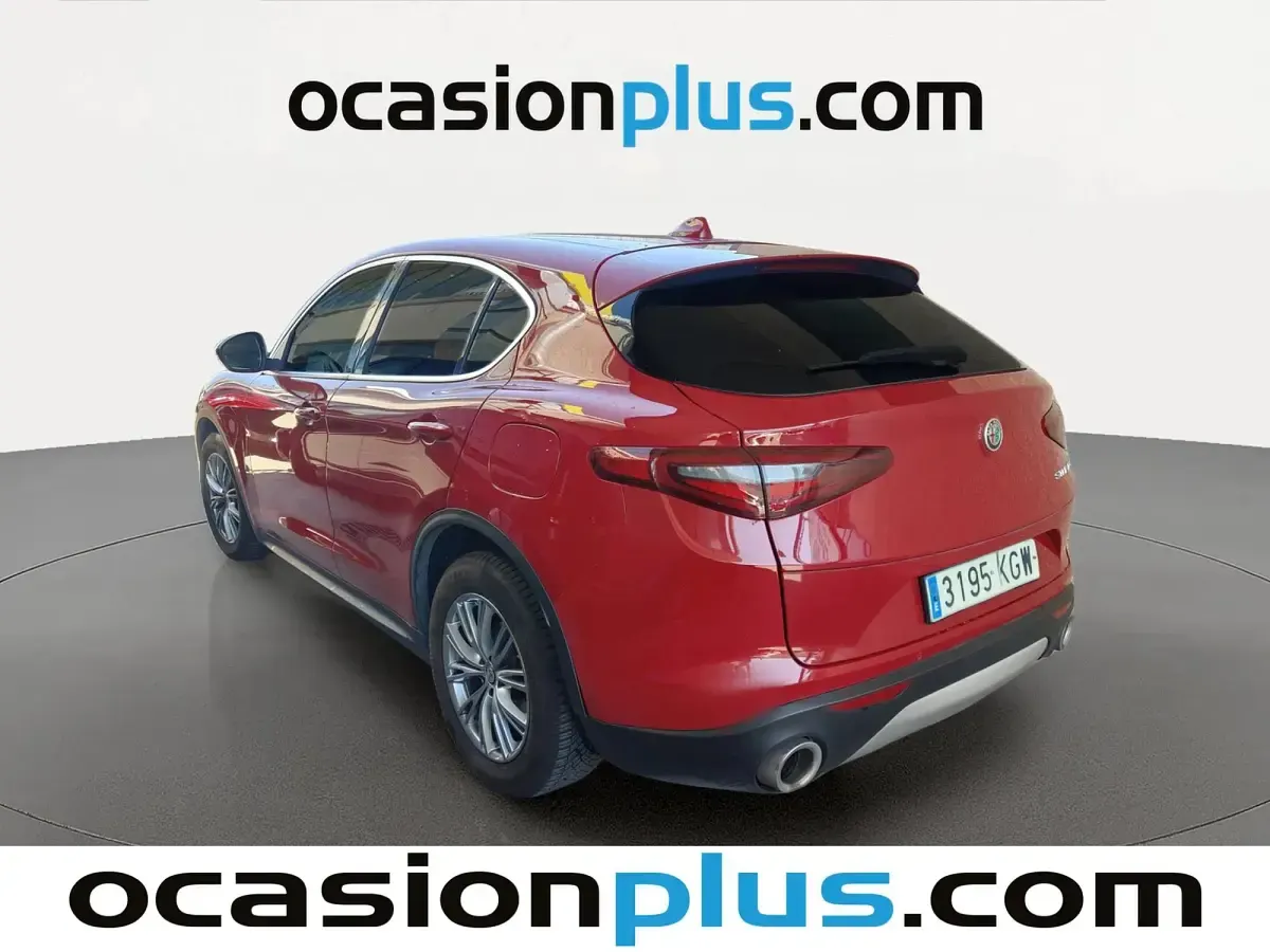 Usado Alfa Romeo Stelvio Super 180 CV (132 kW) 2018 Rojo SUV