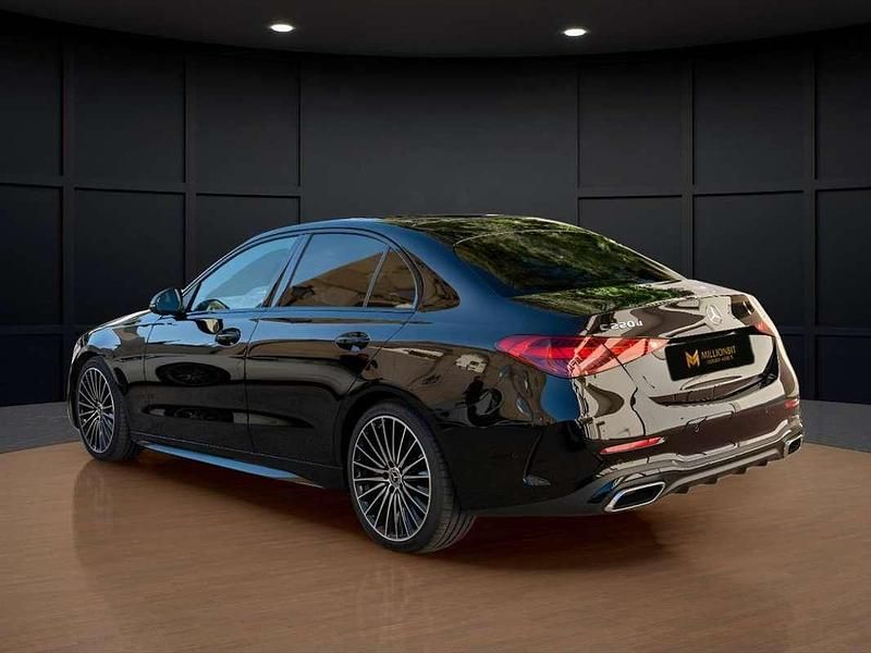 Usado Mercedes C220 200 CV (147 kW) 2023 Negro Berlina