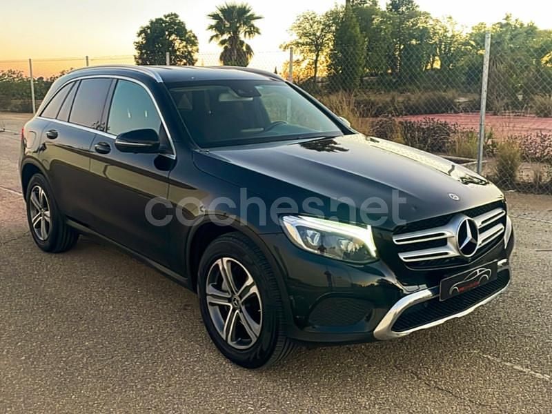 Usado Mercedes GLC250 204 CV (150 kW) 2019 Negro SUV