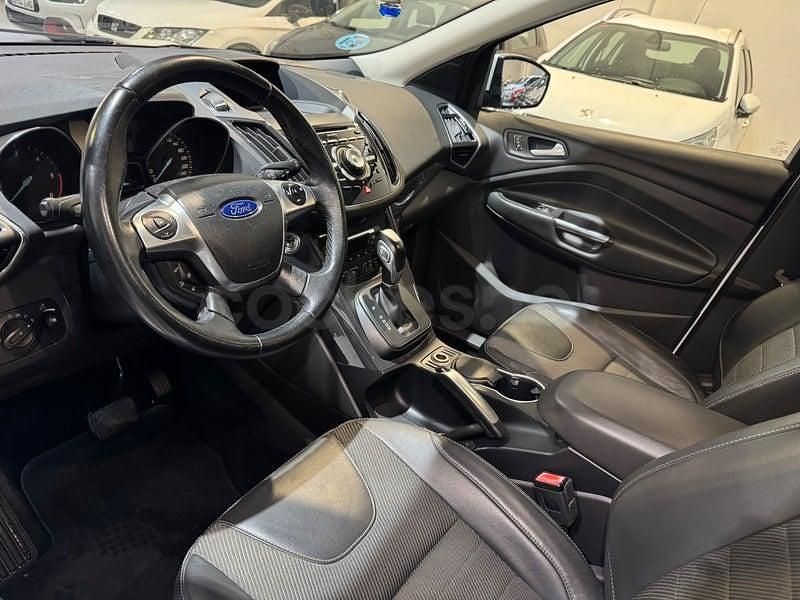 Usado Ford Kuga Titanium 140 CV (102 kW) 2015 Blanco SUV