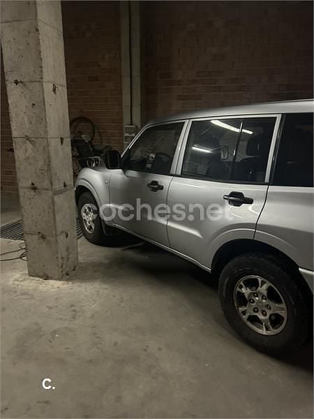 Usado Mitsubishi Montero Intense 160 CV (117 kW) 2005 Gris / plata SUV