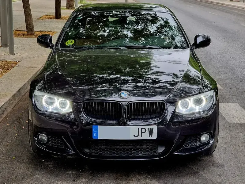 Usado BMW 330 Cabriolet 245 CV (180 kW) 2011 Negro Descapotable
