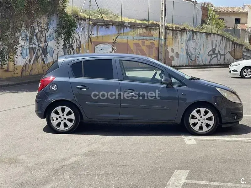 Usado Opel Corsa Enjoy 75 CV (55 kW) 2007 Azul Utilitario