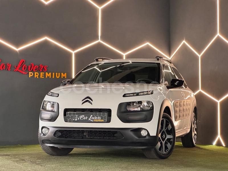 Usado Citroën C4 Feel 82 CV (60 kW) 2015 Blanco Berlina