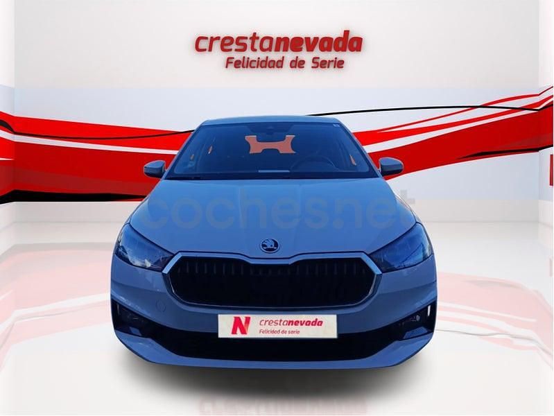 Usado Skoda Fabia Selection 80 CV (58 kW) 2024 Blanco Utilitario