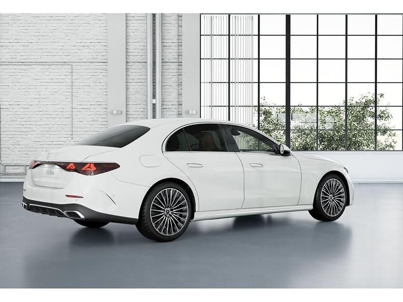 Nuevo Mercedes E300 312 CV (229 kW) 2025 Blanco Berlina