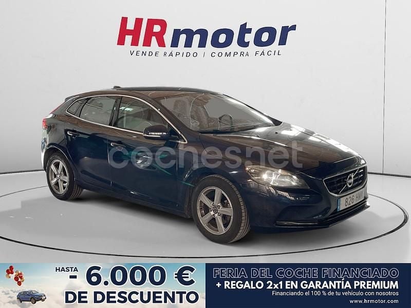 Azul Usado 2012 Volvo V40 Momentum Berlina | 7990 € (Precio justo) - Imagen 1/4