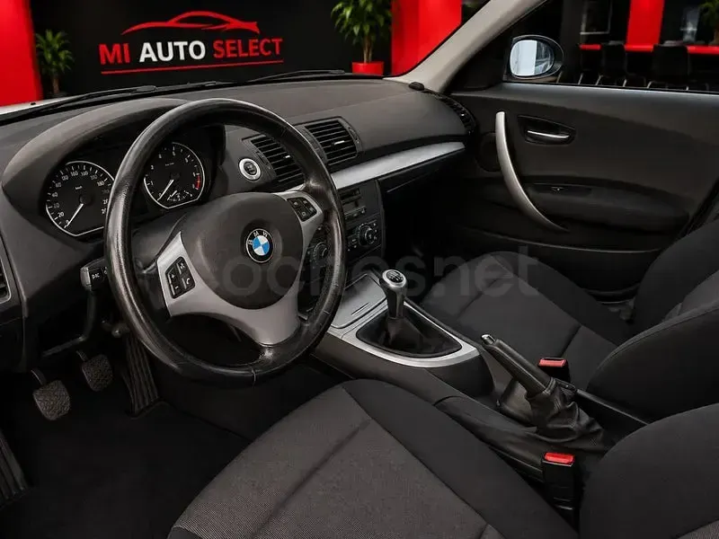 Usado BMW 120 Comfort Edition 163 CV (119 kW) 2005 Gris / plata Utilitario