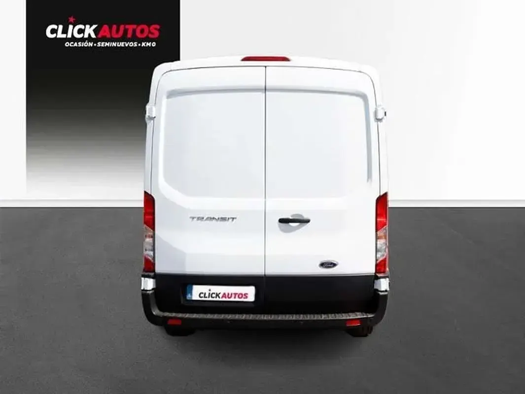Usado Ford Transit Trend 131 CV (96 kW) 2023 Blanco Van