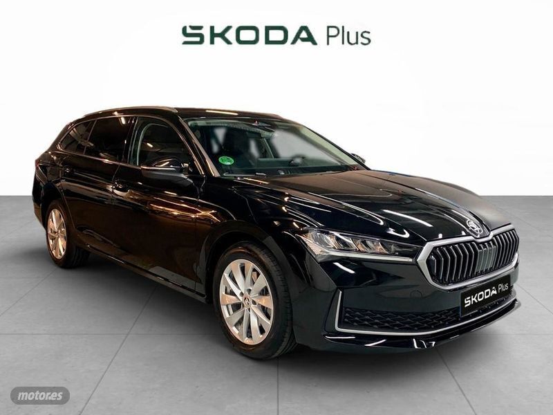 Negro Usado 2024 Skoda Superb Selection Familiar | 35.800 € (Super precio) - Imagen 1/4