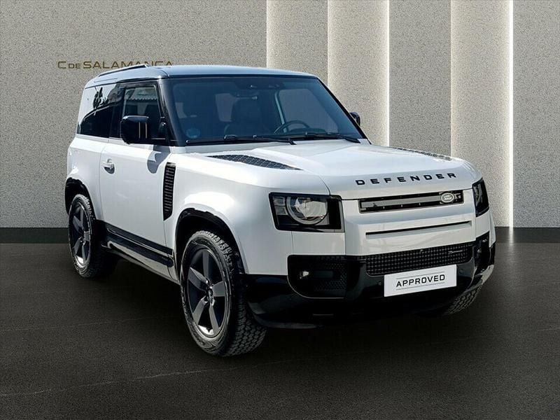 Usado Land Rover Defender SE Dynamic 250 CV (183 kW) 2023 Blanco metalizado SUV