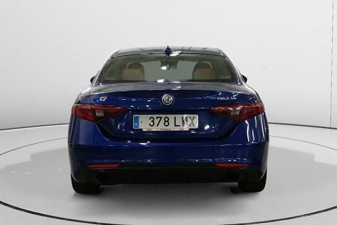 Usado Alfa Romeo Giulia Ti 210 CV (154 kW) 2022 Berlina