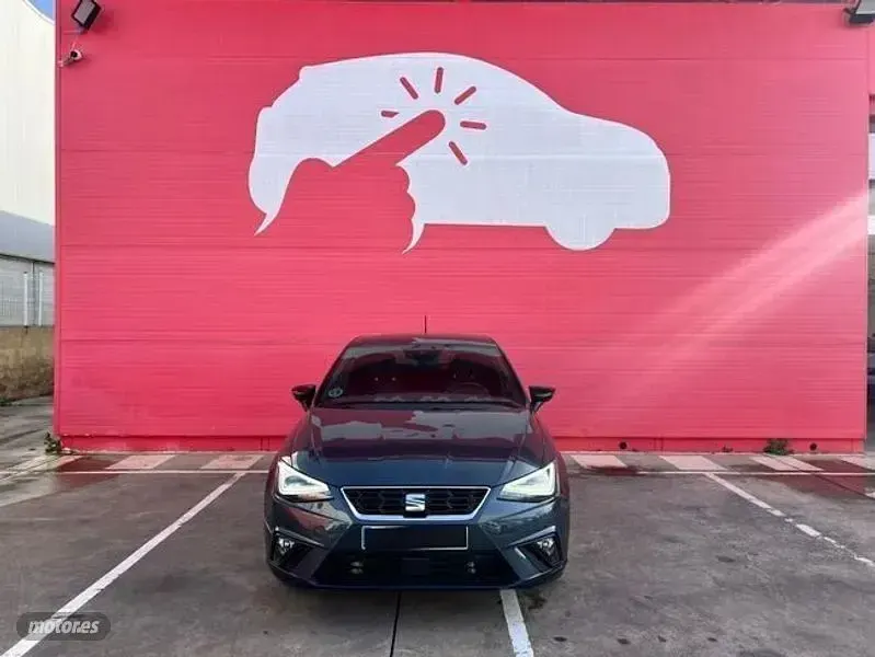 Usado Seat Ibiza FR 150 CV (110 kW) 2024 Gris Utilitario