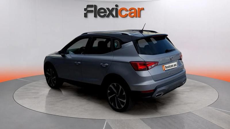 Usado Seat Arona FR 150 HP (110 kW) 2022 Cinzento SUV