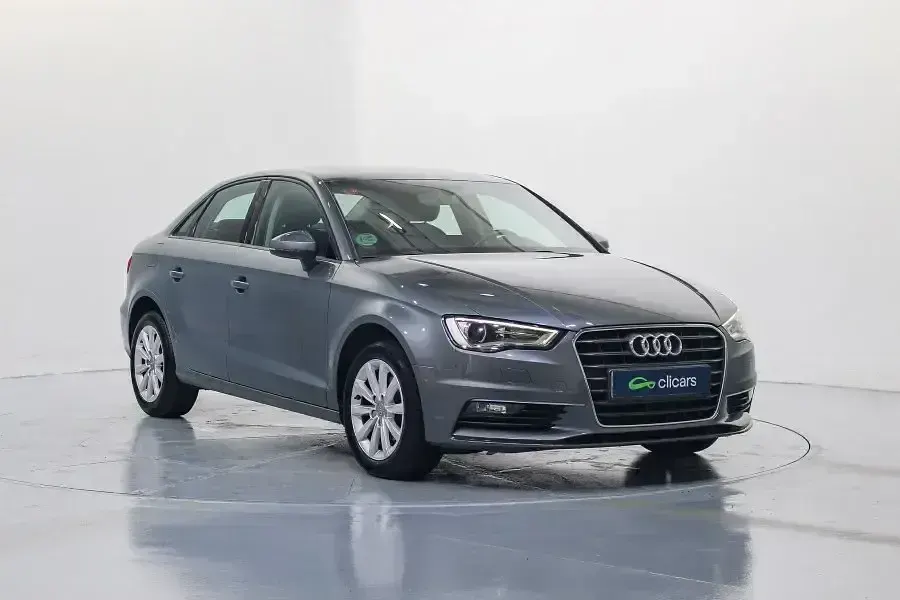 Używany Audi A3 110 KM (80 kW) 2016 Szary Sedan/Limuzyna