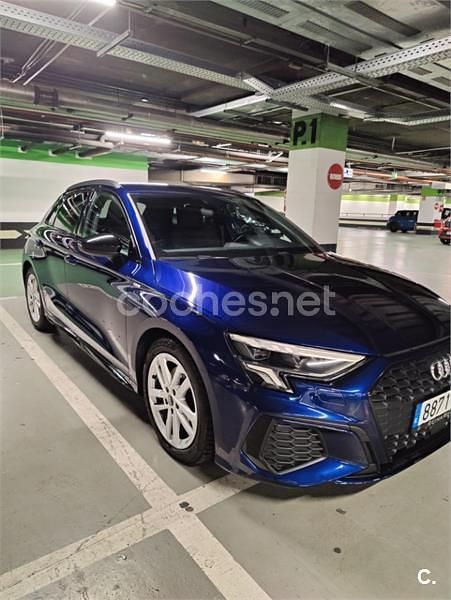 Usado Audi A3 S-Line 116 CV (85 kW) 2021 Azul Berlina