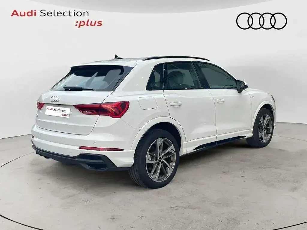 Usado Audi Q3 150 CV (110 kW) 2024 Blanco SUV