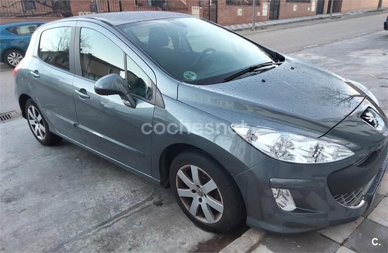 Usado Peugeot 308 Sport 110 CV (80 kW) 2010 Gris / plata Berlina