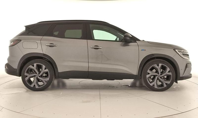 Usado Renault Austral Techno Esprit Alpine 200 CV (147 kW) 2025 Carrocer?a gris pizarra con techo negro SUV