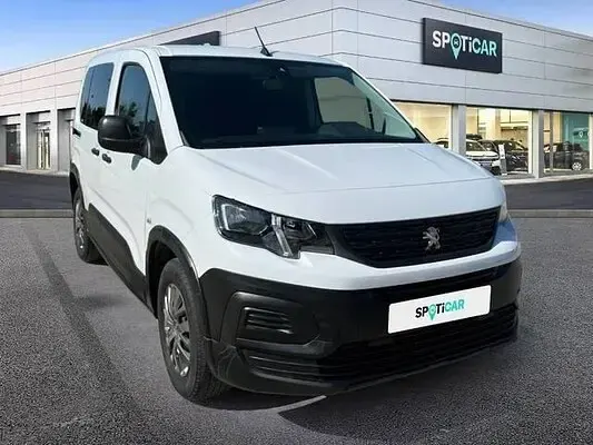 Usado Peugeot Rifter Business-Line 100 CV (73 kW) 2023 Monovolumen
