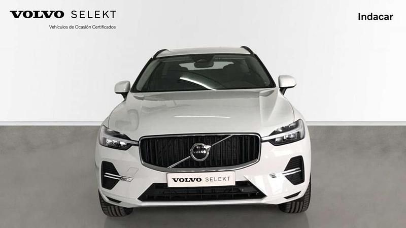 Usado Volvo XC60 Pro 190 CV (139 kW) 2022 Blanco SUV