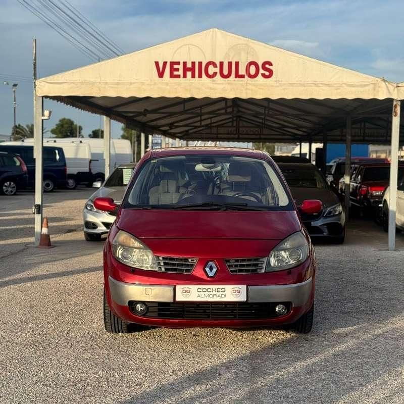 Rojo Usado 2004 Renault Scénic II Monovolumen | 3290 € (Caro) - Imagen 1/4