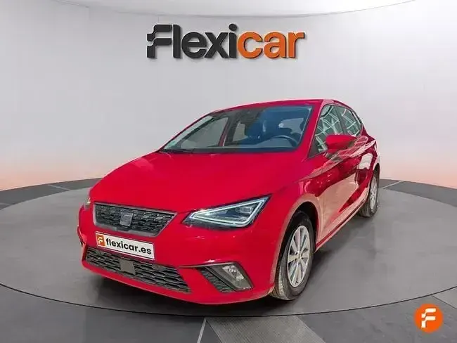 Usado Seat Ibiza Style 110 CV (80 kW) 2023 Rojo Utilitario