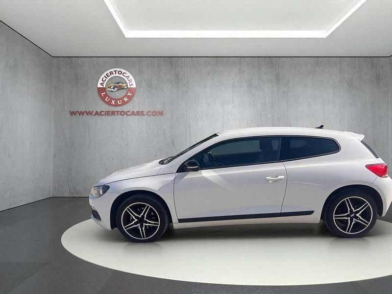Usado VW Scirocco 122 CV (89 kW) 2012 Blanco Coupe