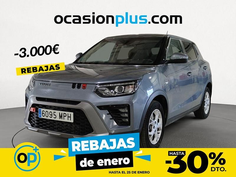 Gris Usado 2024 Ssangyong (KGM) Tivoli SUV | 17.050 € (Precio justo) - Imagen 1/4