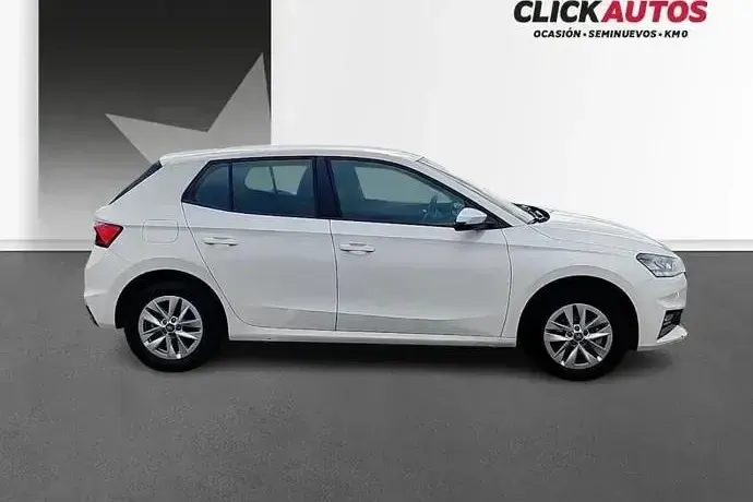 Usado Skoda Fabia Selection 115 CV (84 kW) 2026 Utilitario