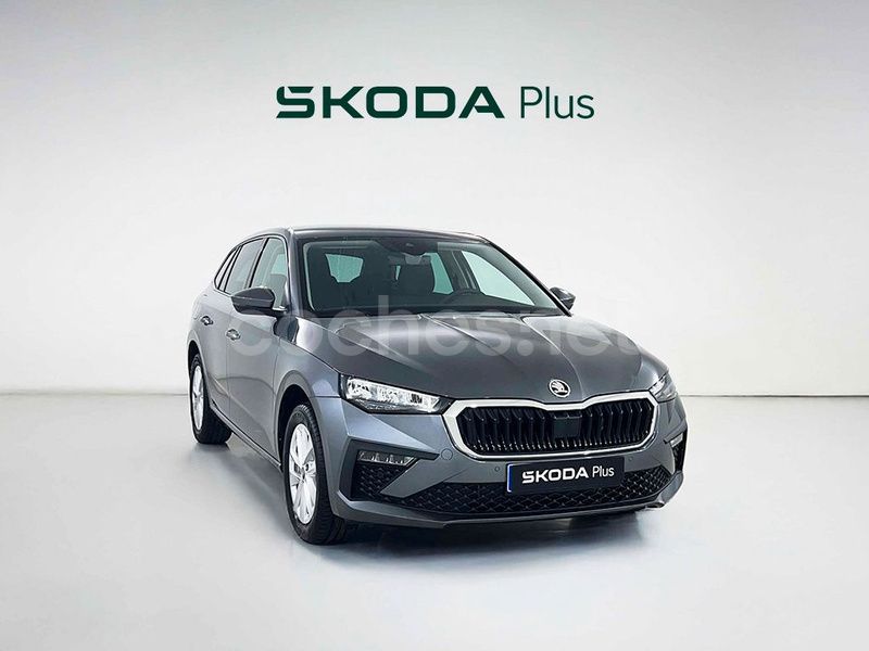 Gris / plata Nuevo 2025 Skoda Scala Sport Utilitario | 22.500 € (Precio justo) - Imagen 1/4