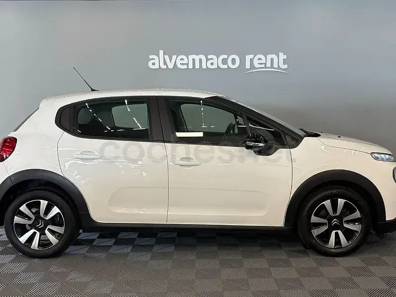 Usado Citroën C3 Feel 99 CV (72 kW) 2019 Blanco Utilitario