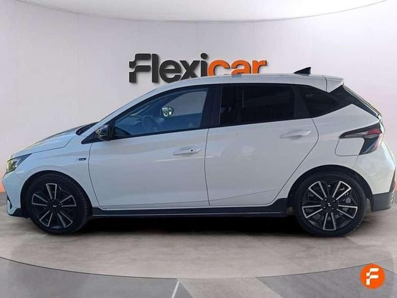 Käytetty Hyundai i20 N Line 101 HP (74 kW) 2022 Valkoinen Viistoperä