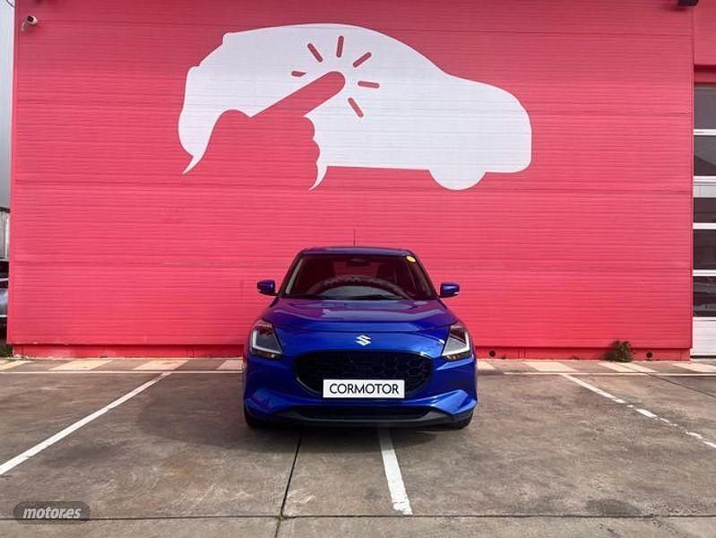 Usado Suzuki Swift 83 CV (61 kW) 2025 Azul Utilitario