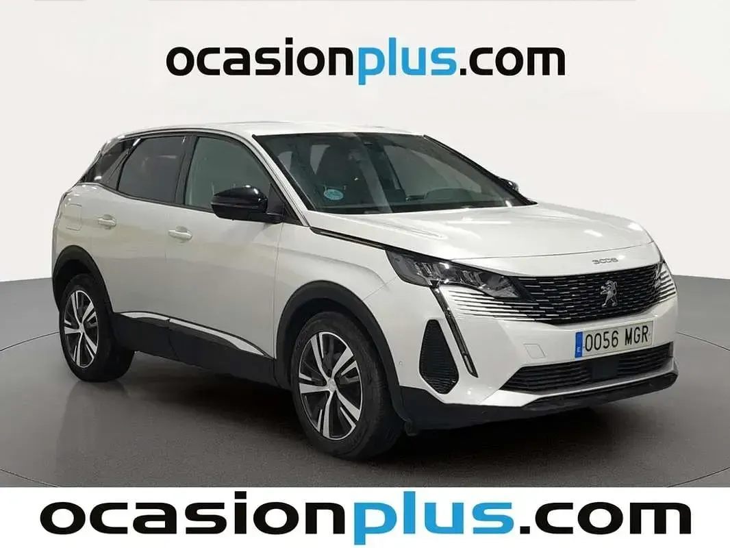 Usado Peugeot 3008 Allure 131 CV (96 kW) 2023 Blanco SUV