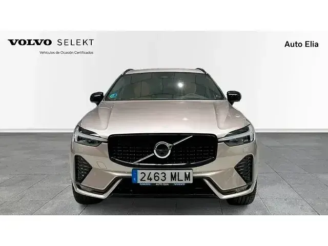 Usado Volvo XC60 Ultimate 197 CV (144 kW) 2023 Gris SUV