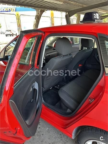 Rojo Usado 2010 VW Polo Advance Berlina | 8000 € (Buen precio) - Imagen 1/4